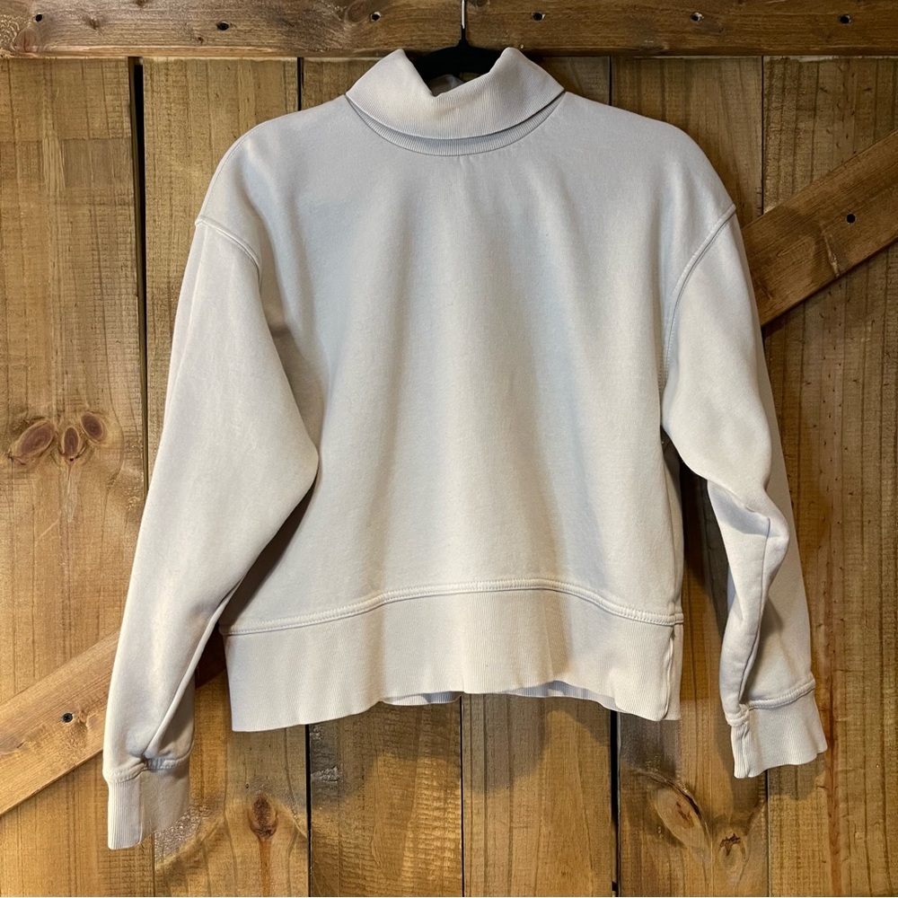 Zara Cozy Cream Mock Neck Sweatshirt